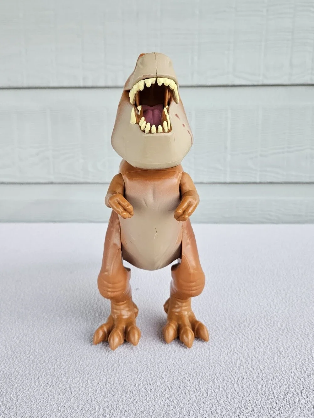 Disney Pixar The Good Dinosaur Butch 9